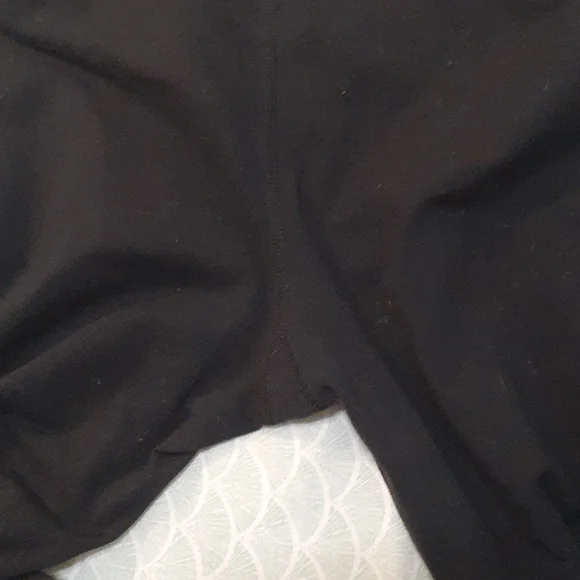 Lululemon Yoga Pants Size 6 - Picture 9 of 9